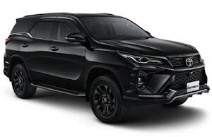 CARTER KENDARAAN FORTUNER PACITAN
